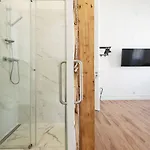 ゲストハウス チェックイン