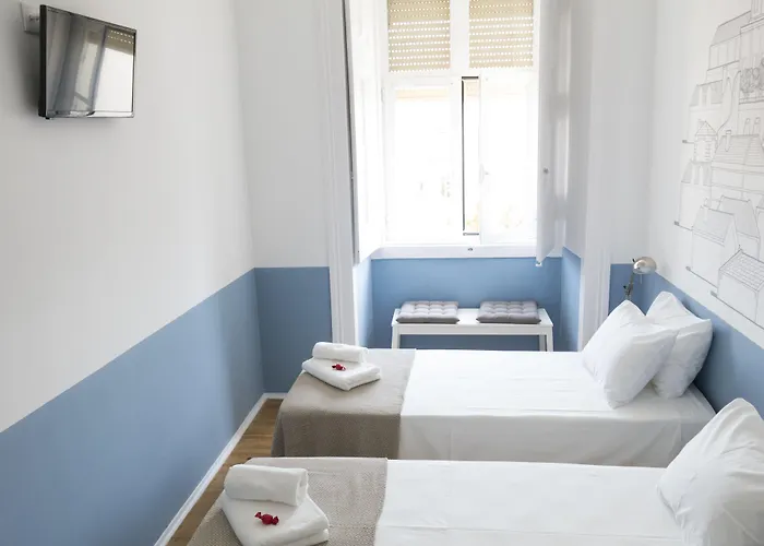 Гостьовий будинок Check-in 3*